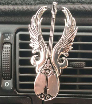 автомобиль домбры